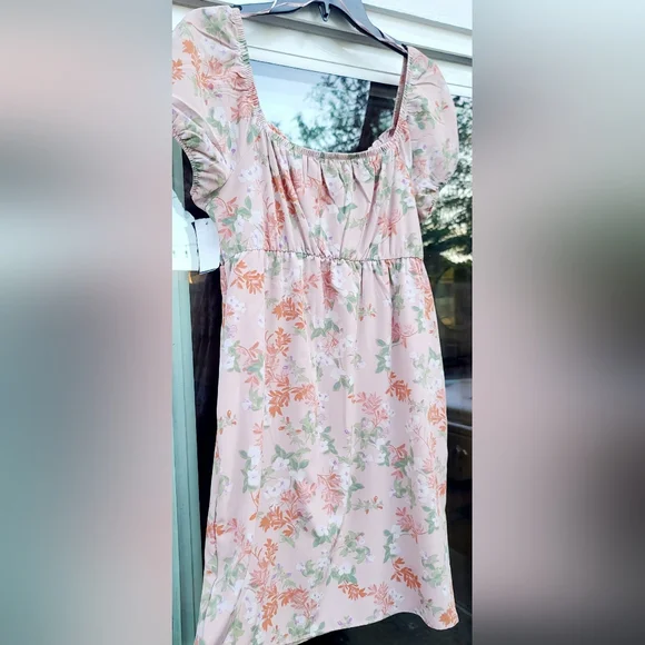 Pink Republic Floral Peasant Mini Dress – Size Large - Picture 13 of 17